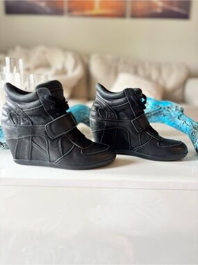 ❌SOLD❌Women’s Black Wedge Sneaker Boots - Casual Comfort A.S.H size 6 /36